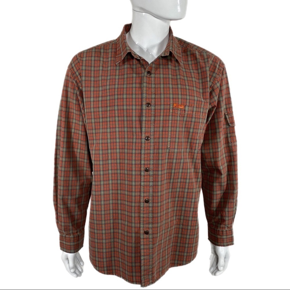 American Eagle Men’s Plaid Cargo Pocket Long Sleeve Button Down Shirt